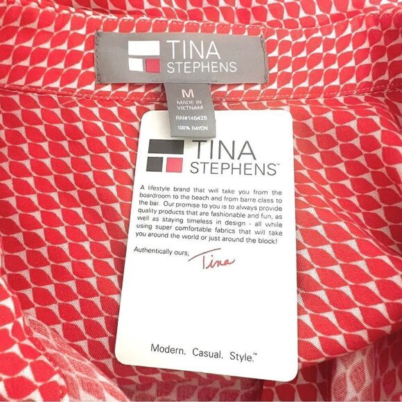 NWT Tina Stephens Joni Blouse Top Triangle Coral M Button Down Roll Tab Sleeve - Picture 11 of 14
